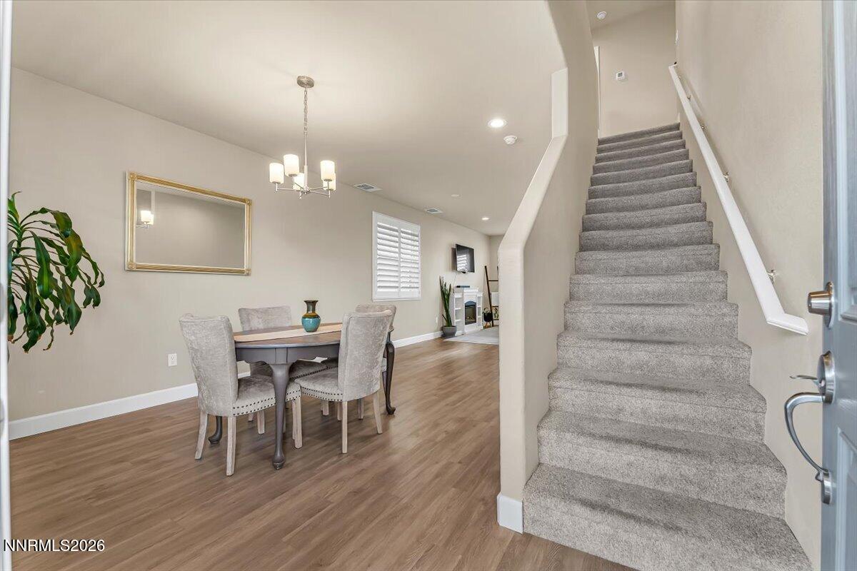 3651 Oaklawn Street Reno, NV 89512 - Photo 4 of 32 05-3651 Oaklawn St Reno NV 89512 (5 of 3