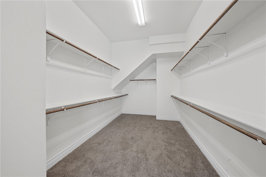 6402 Waggoner Court Temple, TX 76502 - Photo 18 of 30 a view of an empty walk in closet