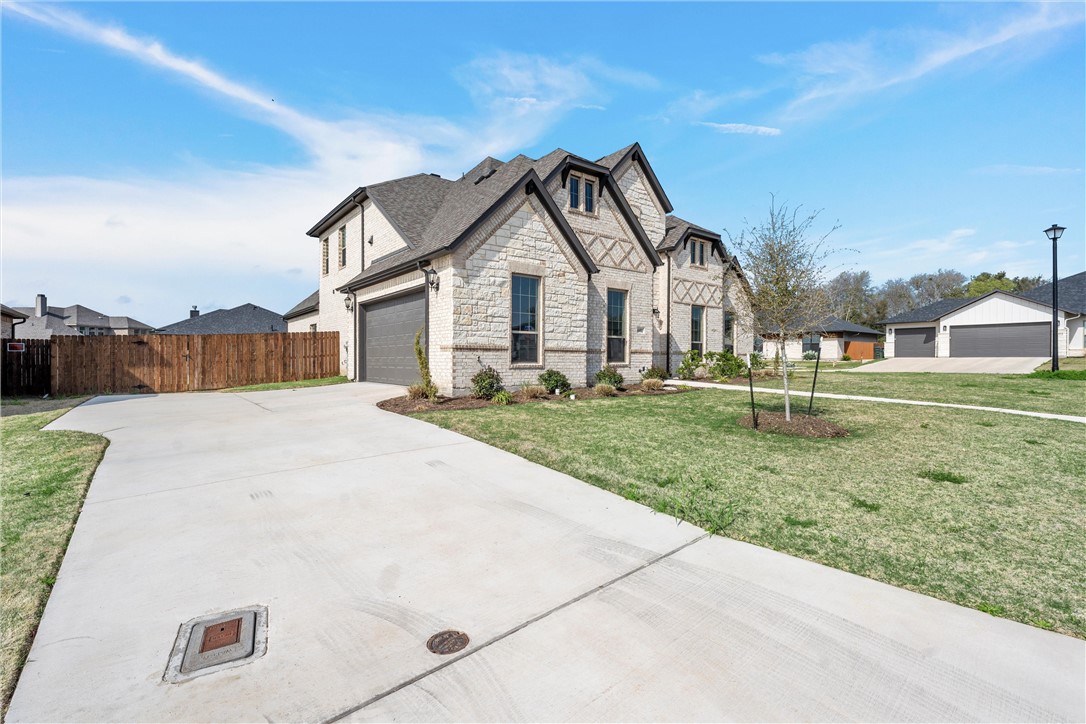 6402 Waggoner Court Temple, TX 76502 - Photo 2 of 30 a view of a house with a yard