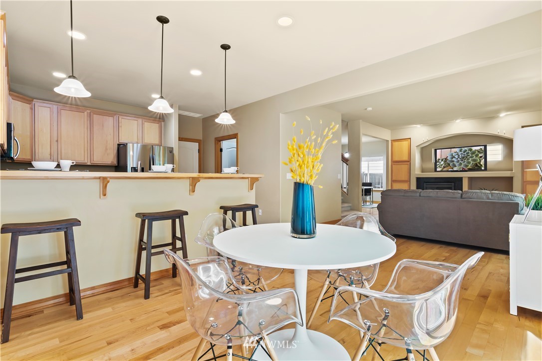 3301 172 Street Southeast Bothell, WA 98012 - Photo 11 of 36