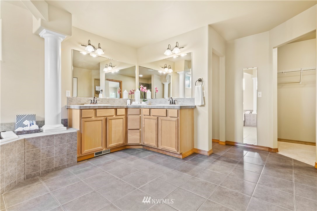 3301 172 Street Southeast Bothell, WA 98012 - Photo 21 of 36