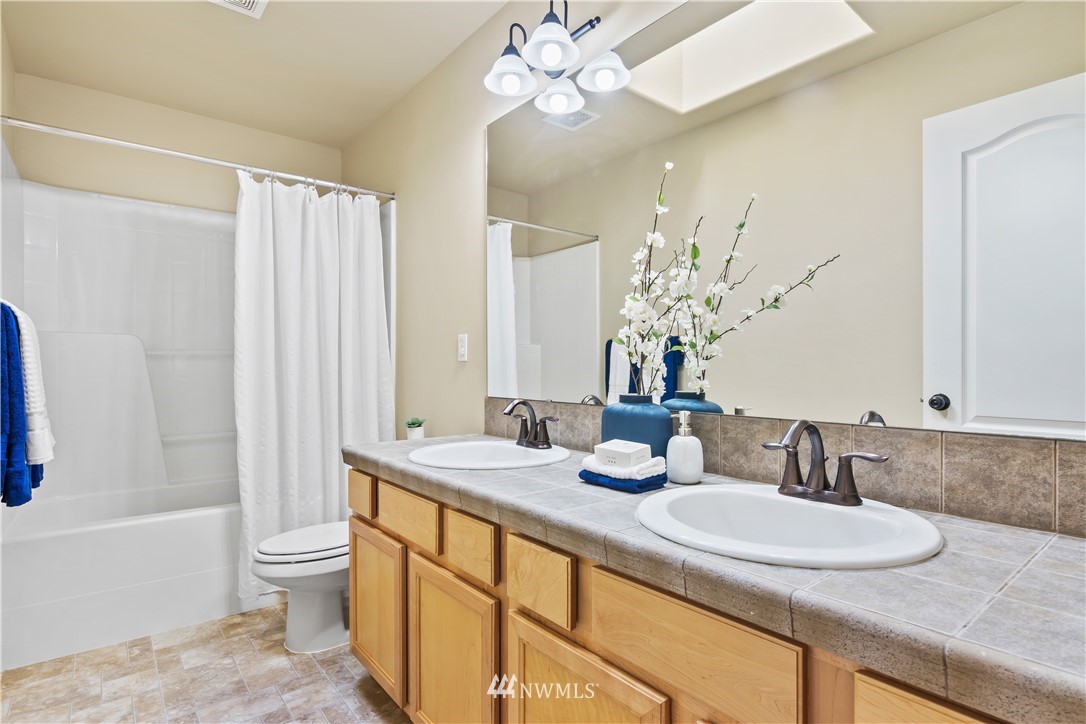 3301 172 Street Southeast Bothell, WA 98012 - Photo 27 of 36