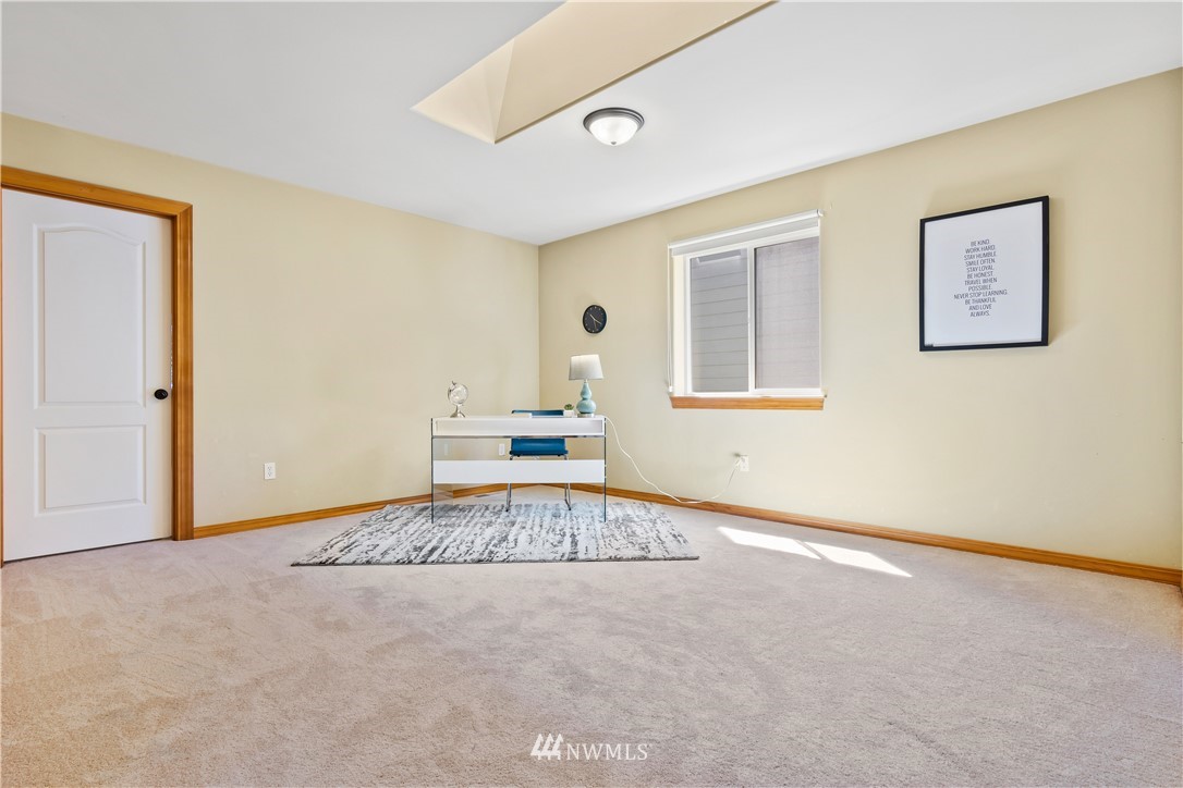 3301 172 Street Southeast Bothell, WA 98012 - Photo 28 of 36