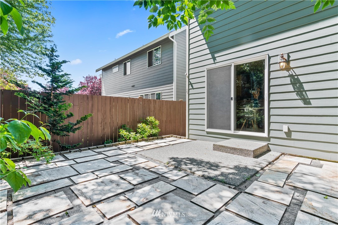 3301 172 Street Southeast Bothell, WA 98012 - Photo 32 of 36