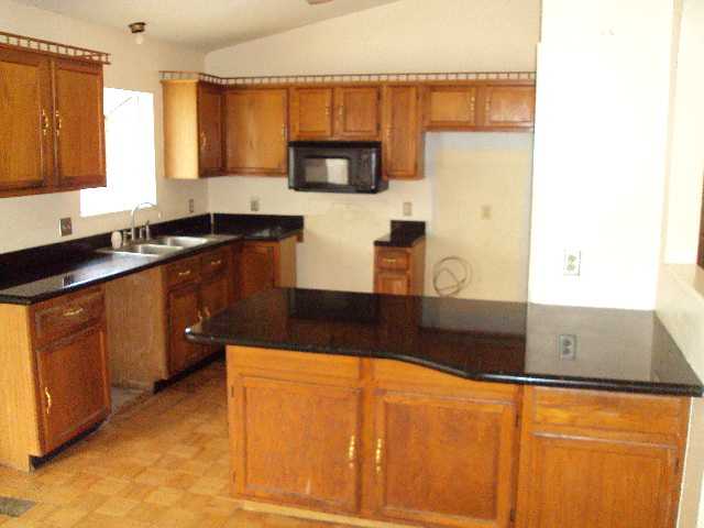 8007 Kenwood Road Fort Pierce, FL 34951 - Photo 4 of 9 Gallery Image 4