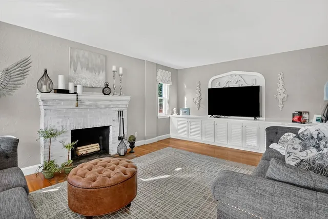 $3,995 | 350 Converse Street, Longmeadow, MA 01106