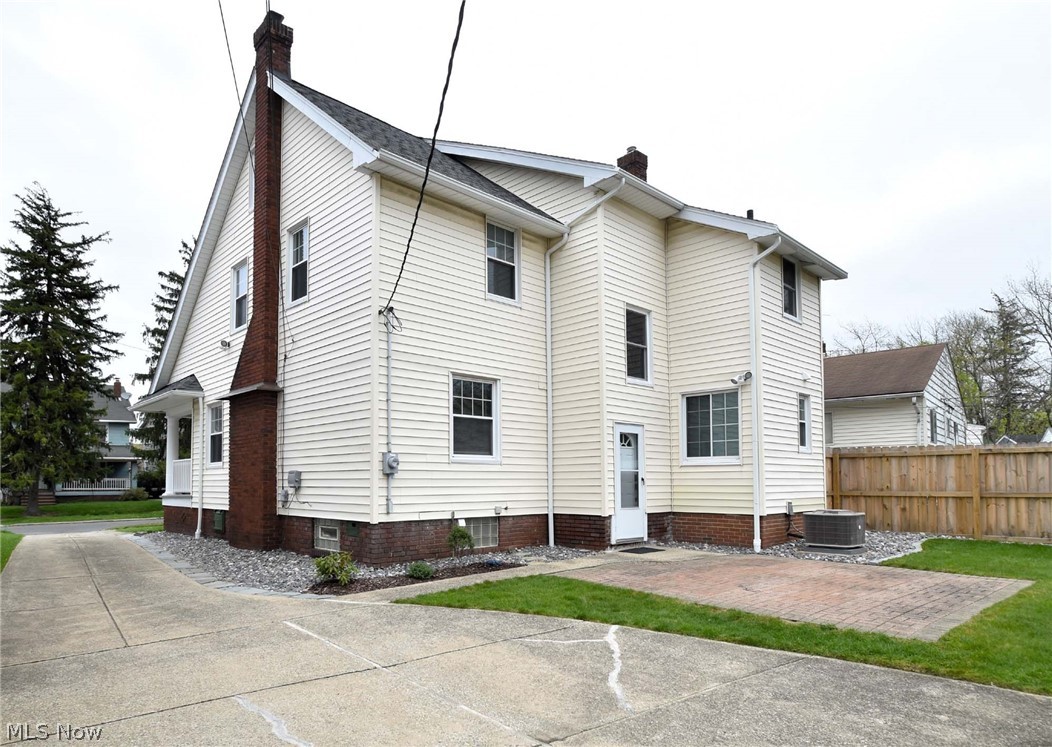 3262 Kildare Road Cleveland, OH 44118 - Photo 40 of 41 Gallery Image 40