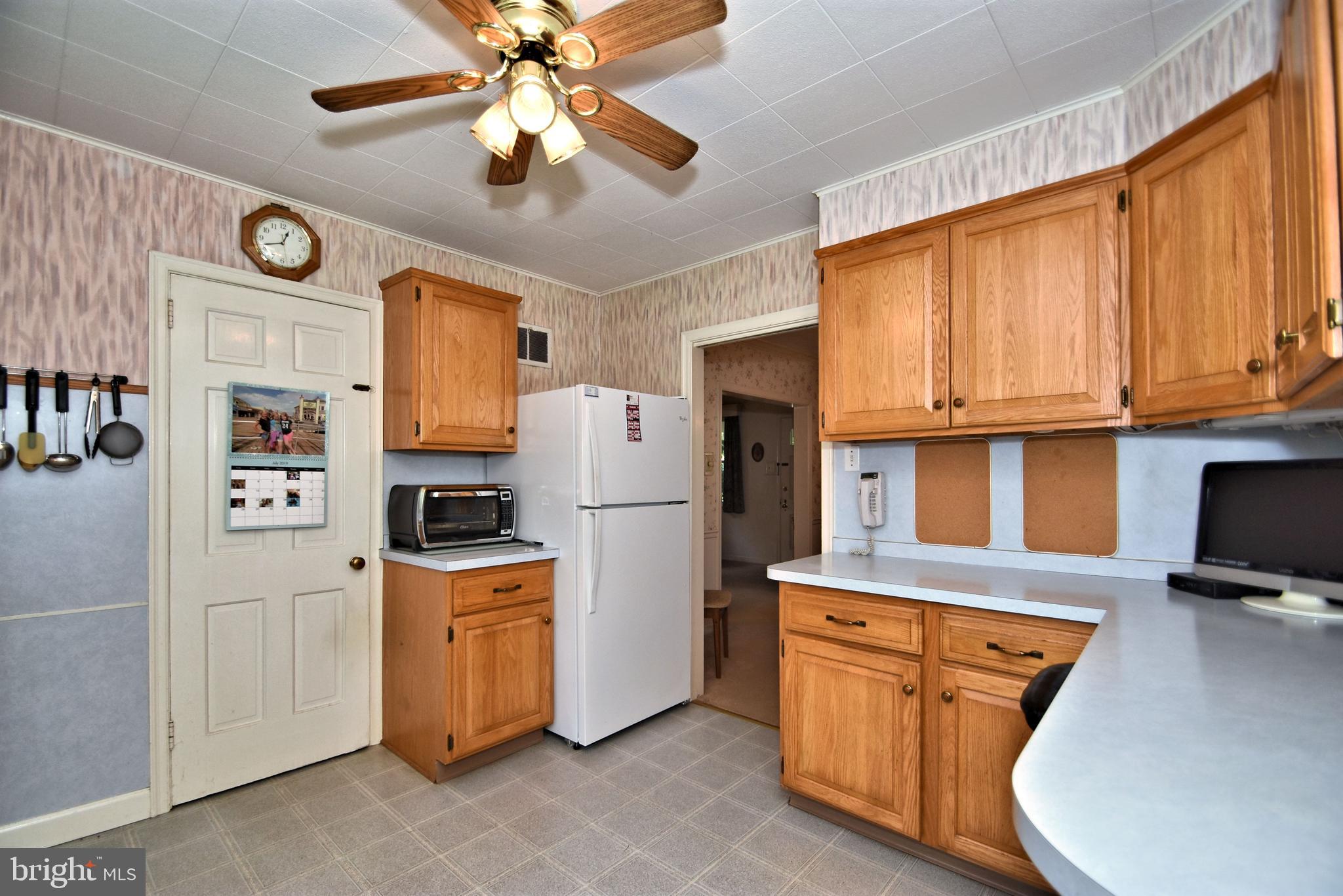 316 Twining Road Oreland, PA 19075 - Photo 13 of 32 Gallery Image 13
