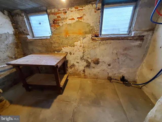 $145,900 | 2130 Anchor Street, Philadelphia, PA 19124