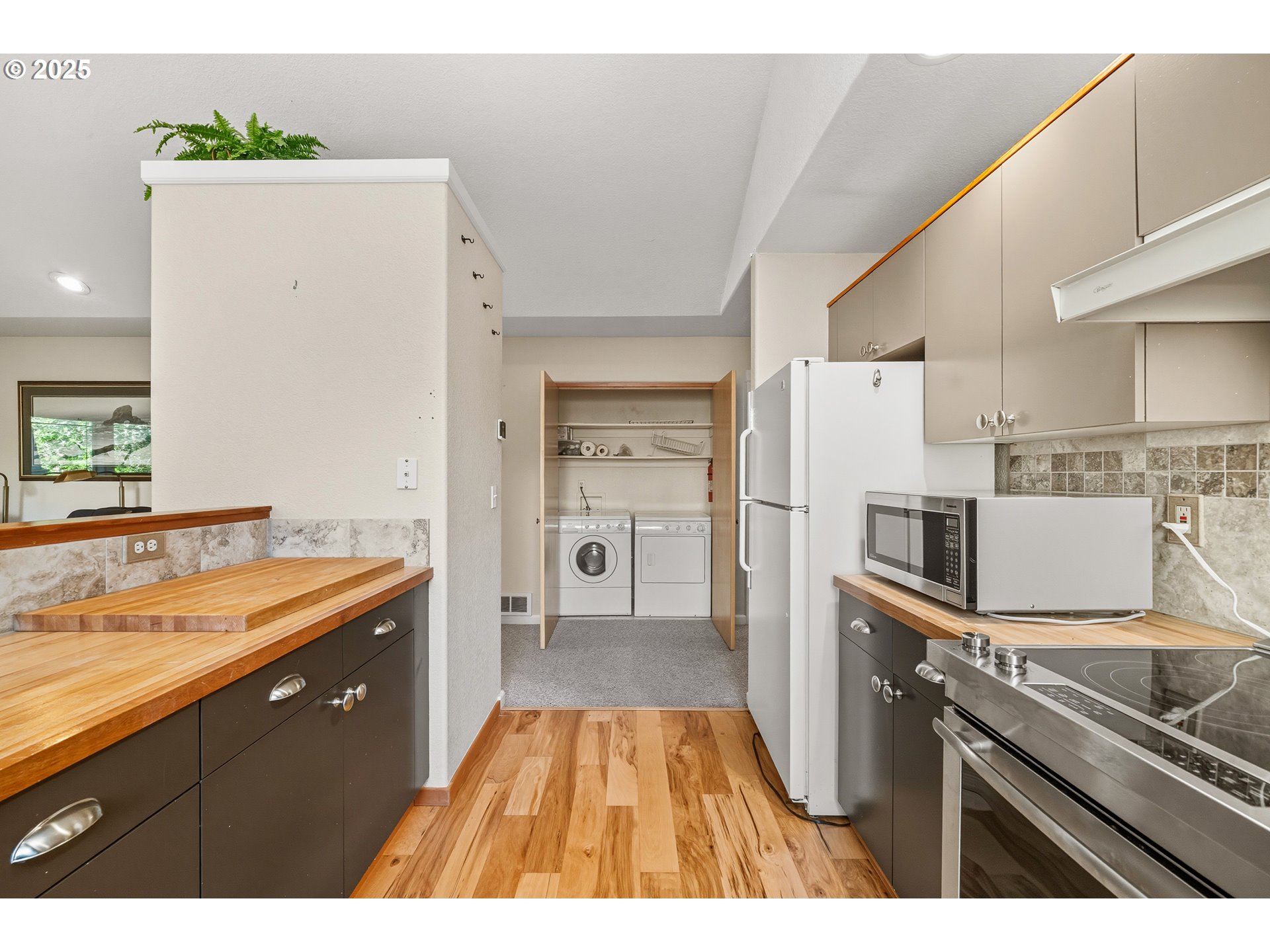 11465 Evergreen Way Nehalem, OR 97131 - Photo 16 of 47