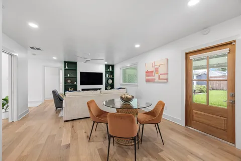 $839,900 | 1823 Millwood Drive, Houston, TX 77008