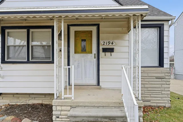 $139,000 | 2194 Leblanc Street, Lincoln Park, MI 48146