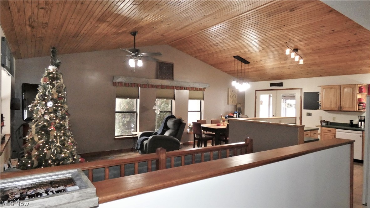 952 Paddle Run Road Mineral Wells, WV 26150 - Photo 6 of 29