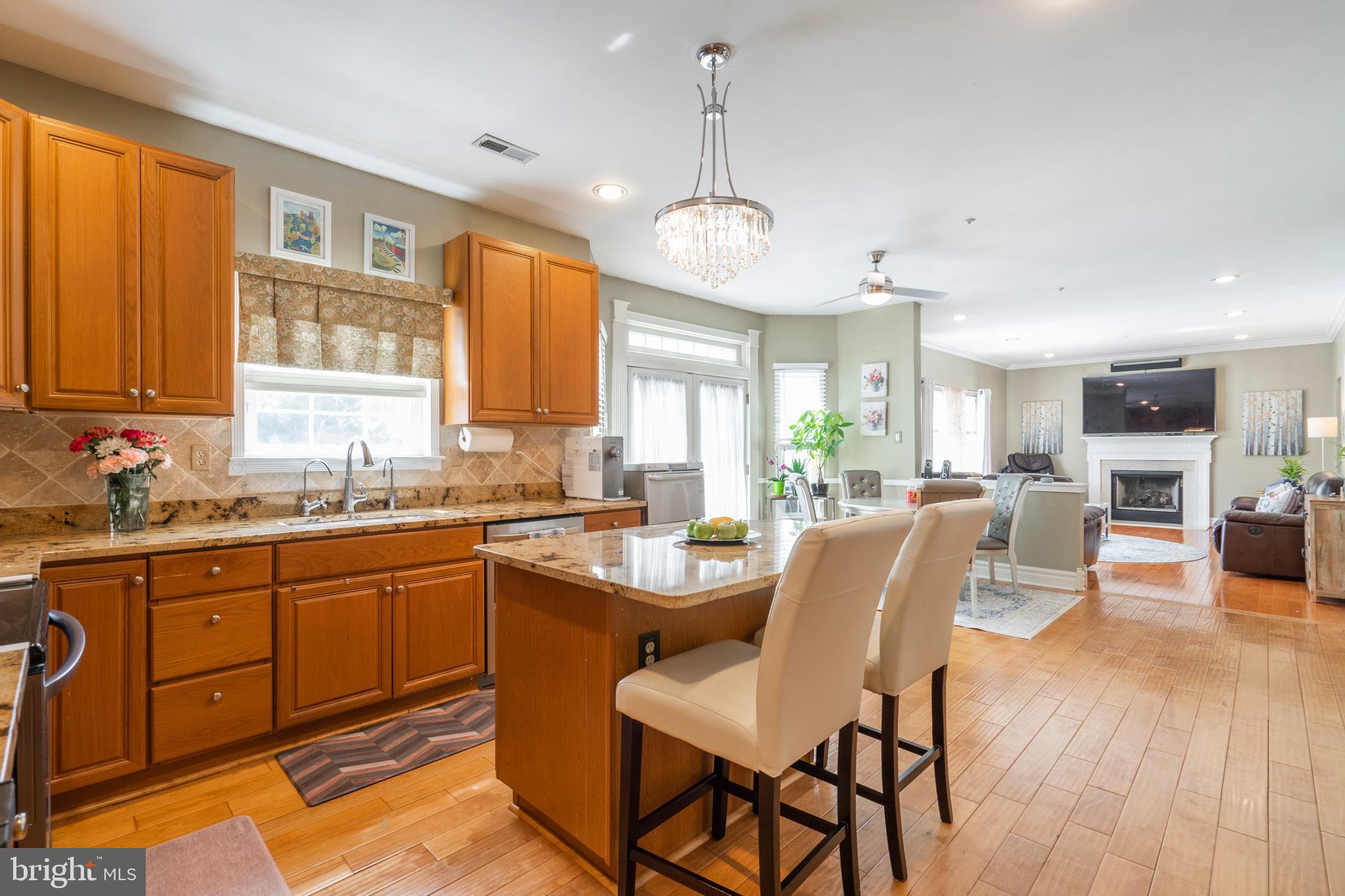 3235 Riding Court Chalfont, PA 18914 - Photo 8 of 42 Gallery Image 8