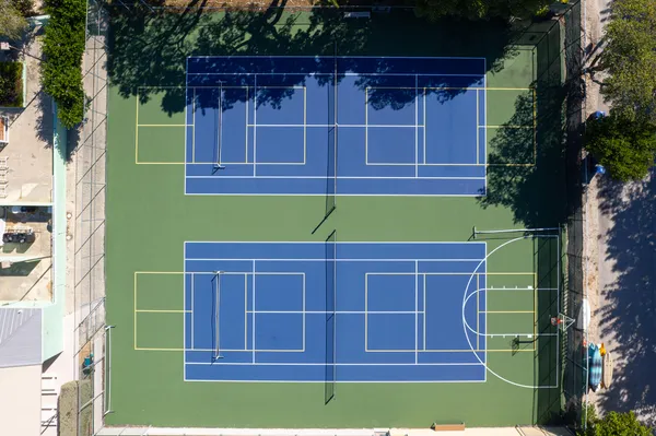 a view of a tennis court