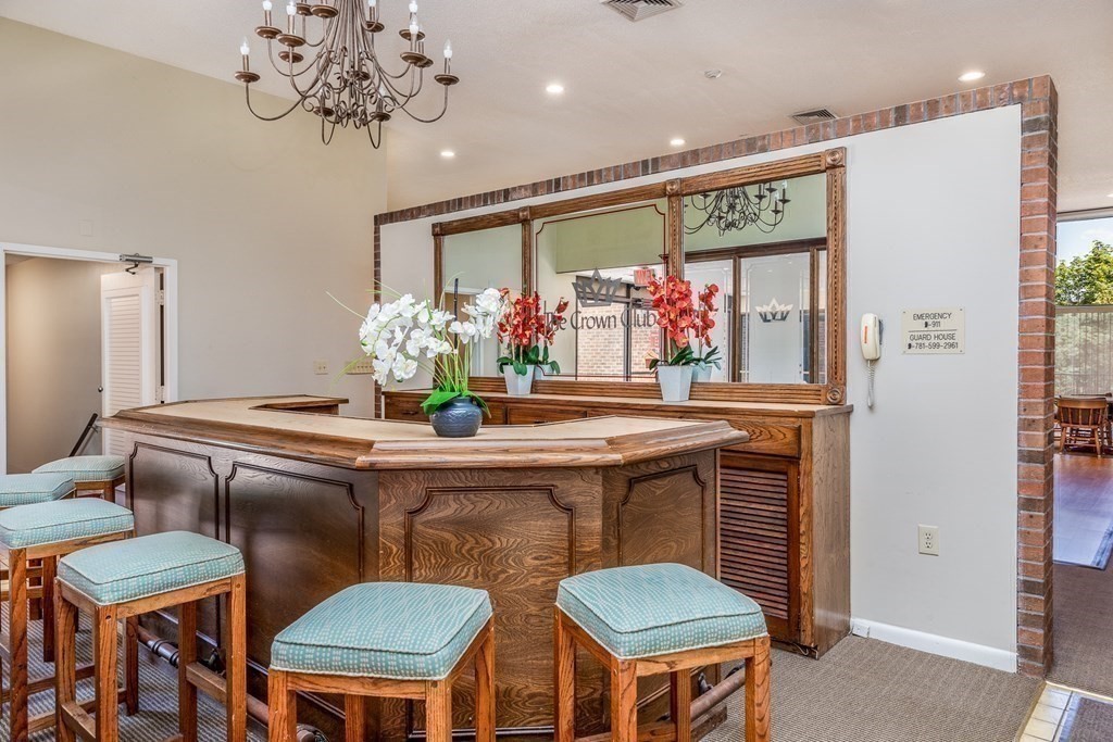 404 Paradise Road, Unit 2G Swampscott, MA 01907 - Photo 31 of 36