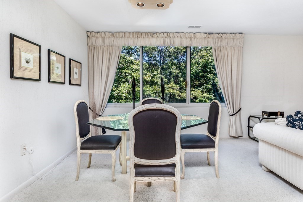 404 Paradise Road, Unit 2G Swampscott, MA 01907 - Photo 9 of 36