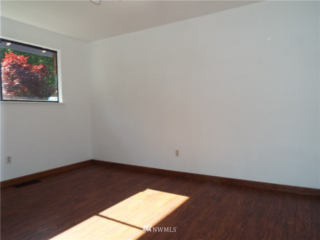 14715 Fagerud Road Southeast Olalla, WA 98359 - Photo 14 of 23 Gallery Image 14