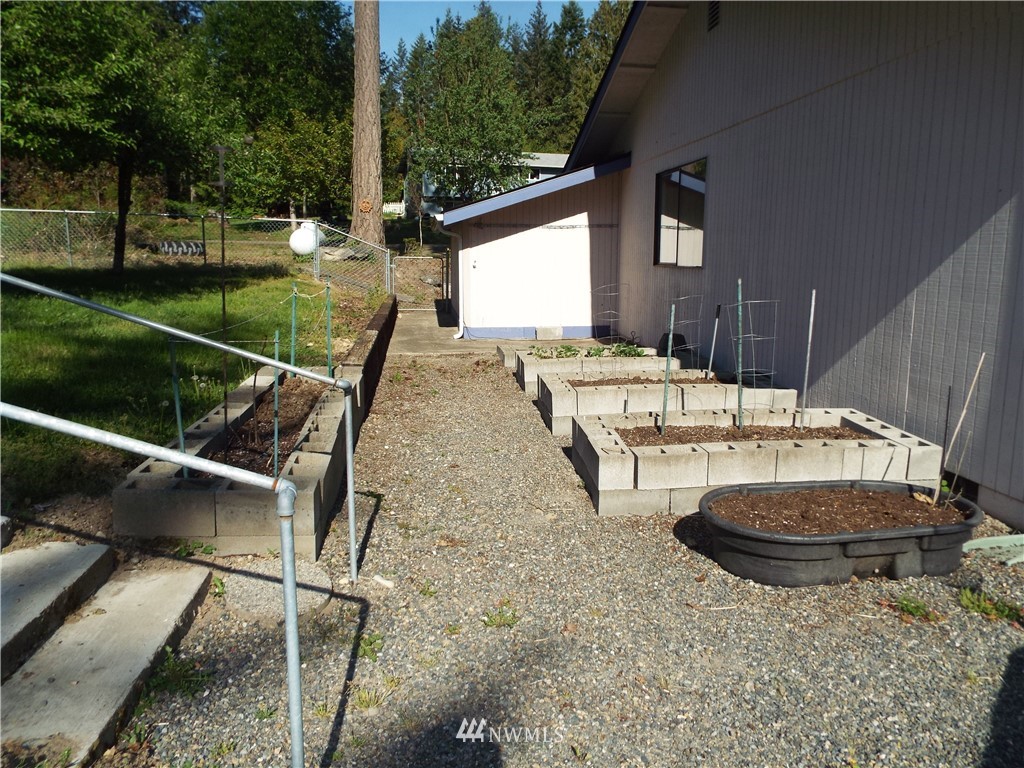 14715 Fagerud Road Southeast Olalla, WA 98359 - Photo 16 of 23 Gallery Image 16