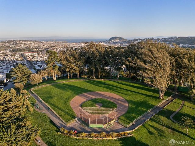 $2,010,000 | 431 Holly Park Circle, San Francisco, CA 94110