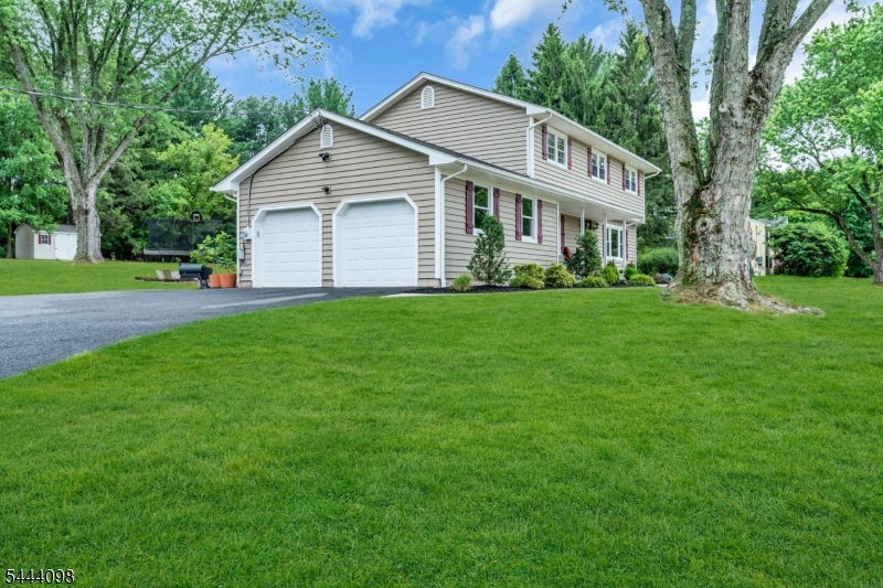 52 Lazy Brook Road Flemington, NJ 08822 - Photo 6 of 45