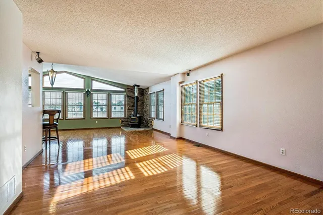 $700,000 | 8230 South Ogden Circle, Littleton, CO 80122