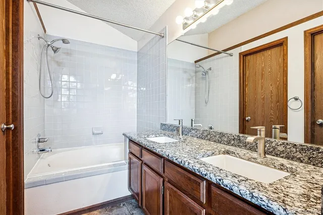 $700,000 | 8230 South Ogden Circle, Littleton, CO 80122