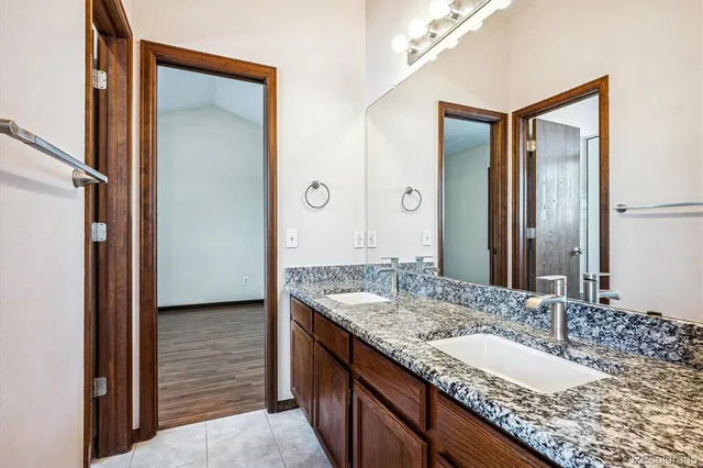 $700,000 | 8230 South Ogden Circle, Littleton, CO 80122