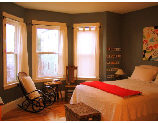 36 Goldsmith Street, Unit 2 Boston, MA 02130 - Photo 5 of 8 Gallery Image 5