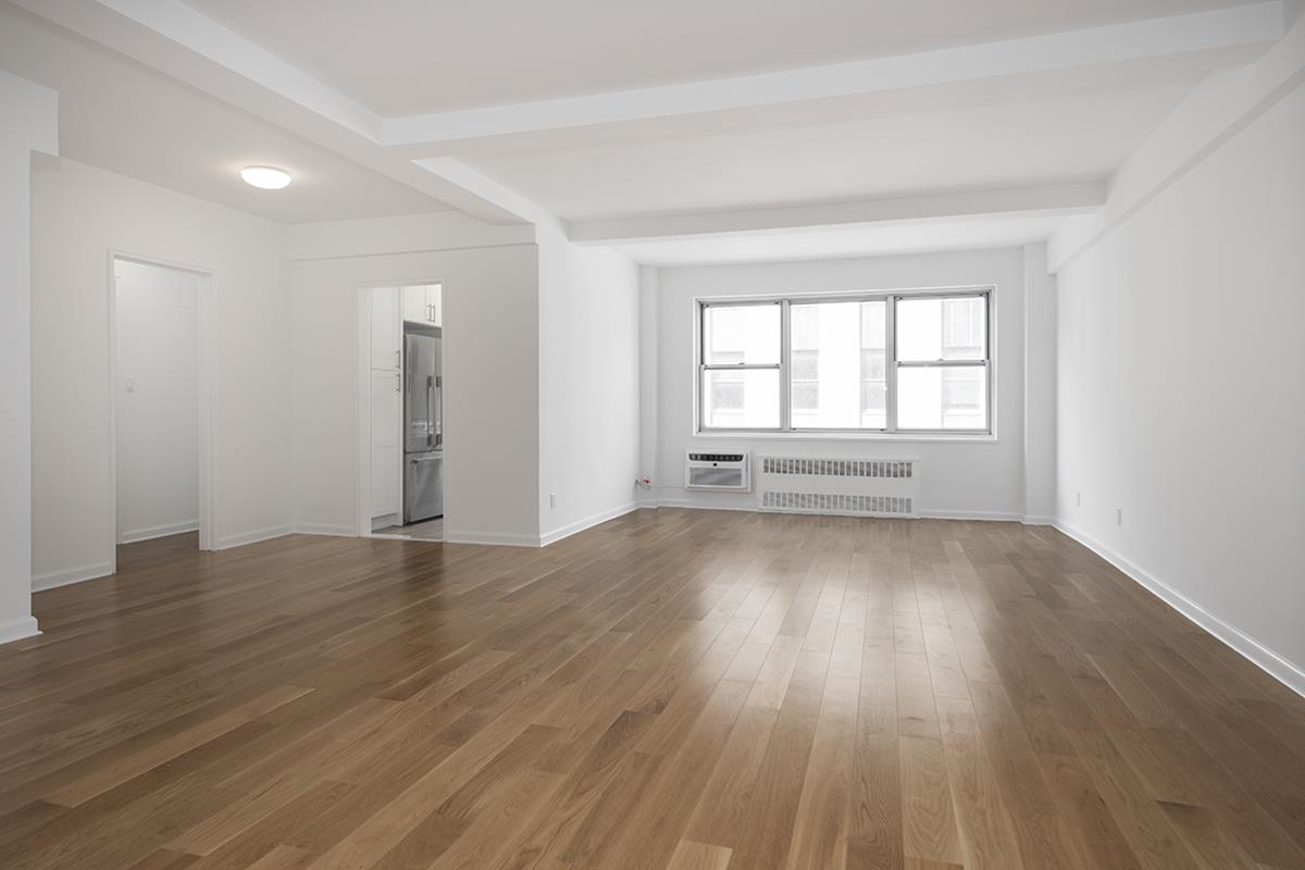 7 Lexington Avenue, Unit 11D Manhattan, NY 10010 - Photo 2 of 10