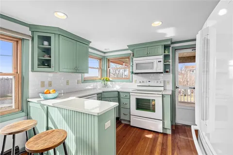 $1,495,000 | 29 Coast Guard Avenue, South Kingstown, RI 02879