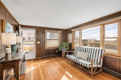 $1,495,000 | 29 Coast Guard Avenue, South Kingstown, RI 02879