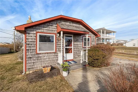 $1,495,000 | 29 Coast Guard Avenue, South Kingstown, RI 02879