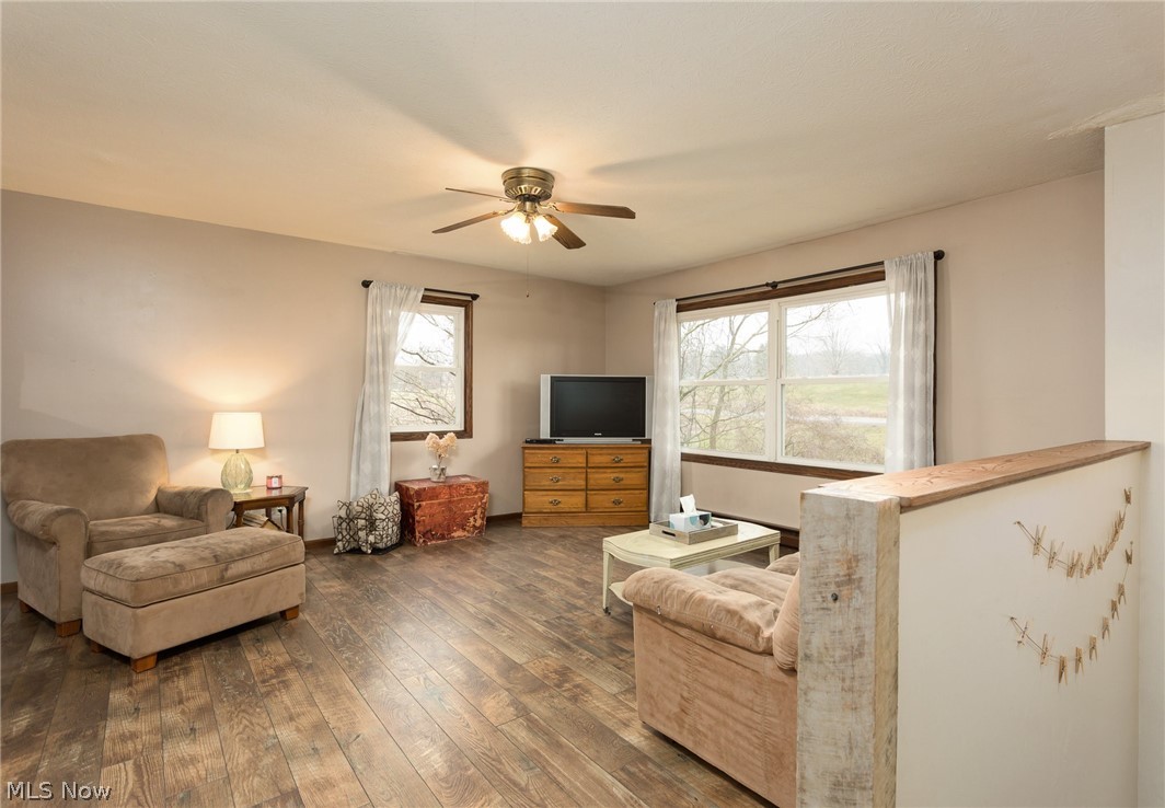 2709 North Firestone Road Wooster, OH 44691 - Photo 3 of 23 Gallery Image 3