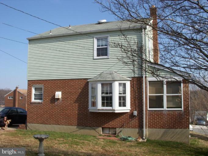 8120 Analee Avenue Rosedale, MD 21237 - Photo 5 of 7 Exterior (Rear)