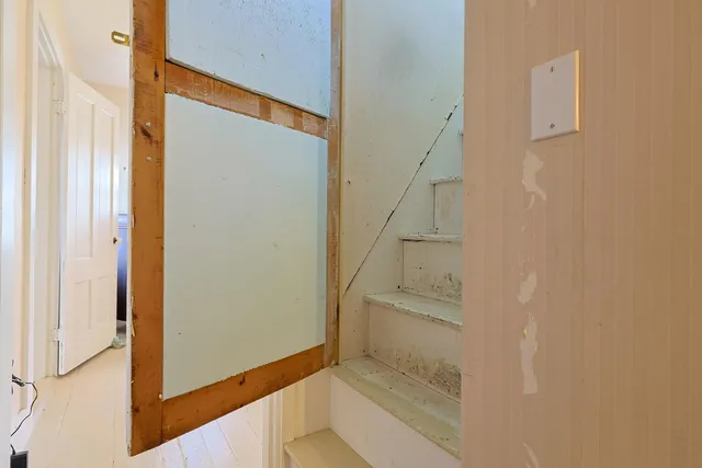 $1,490,000 | 6 Sea Street, Northeast Harbor, ME 04662