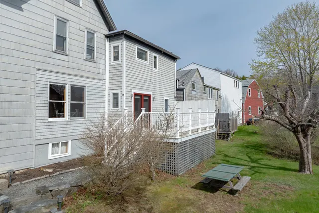 $1,490,000 | 6 Sea Street, Northeast Harbor, ME 04662
