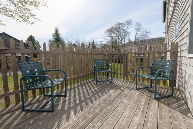 $1,490,000 | 6 Sea Street, Northeast Harbor, ME 04662