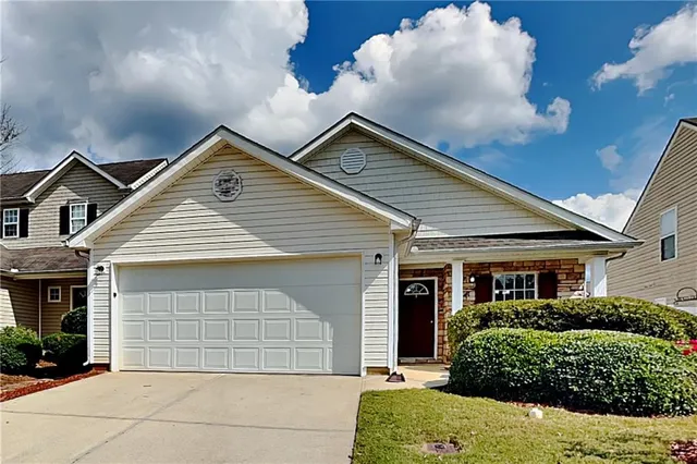 $1,725 | 144 Cobbler Cove Drive, Dallas, GA 30132