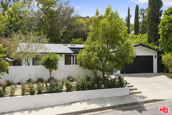 $2,650,000 | 3135 Nichols Canyon Road, Los Angeles, CA 90046