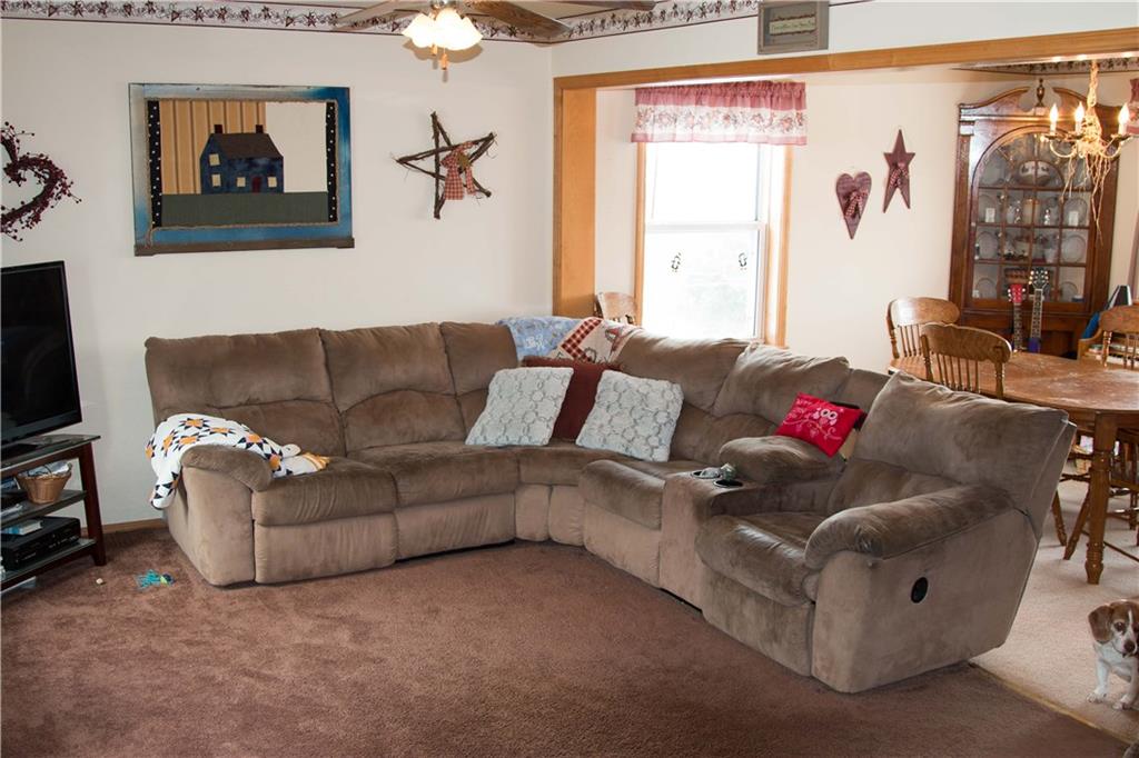 747 Hoover Road Somerset, PA 15501 - Photo 4 of 10 Gallery Image 4