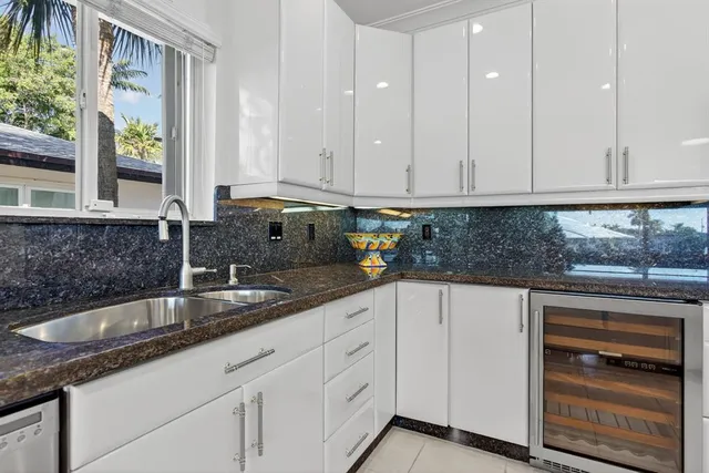 $2,675,000 | 513 South Riverside Drive, Pompano Beach, FL 33062
