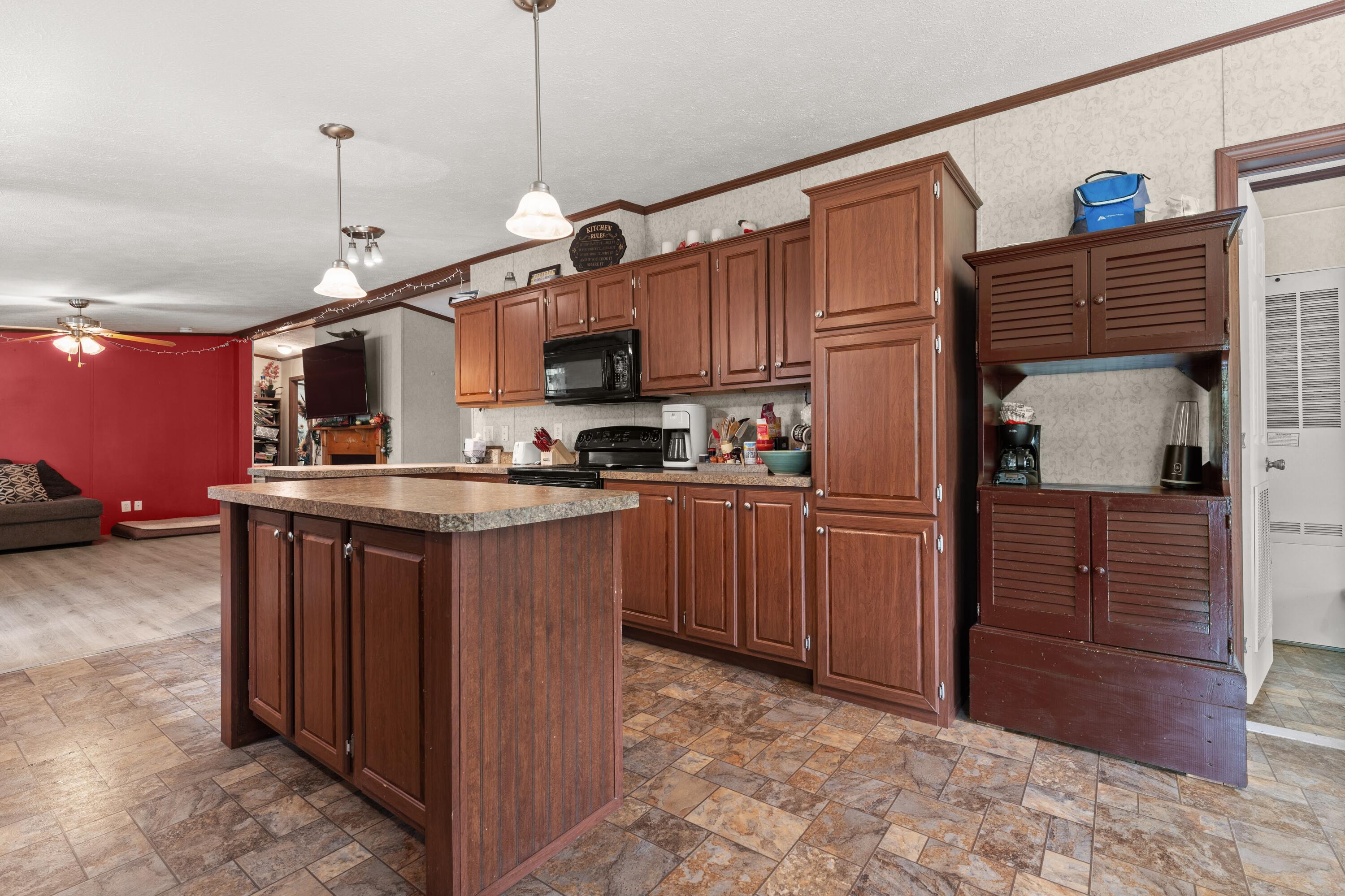 233 Norridgewock Road Fairfield, ME 04937 - Photo 6 of 34 dsc09696