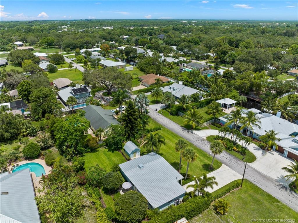 429 Southwest Harbor Street Stuart, FL 34997 - Photo 38 of 40 Gallery Image 38