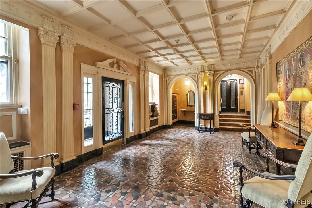 83 Bryant Street, Unit 8A Buffalo, NY 14209 - Photo 2 of 44