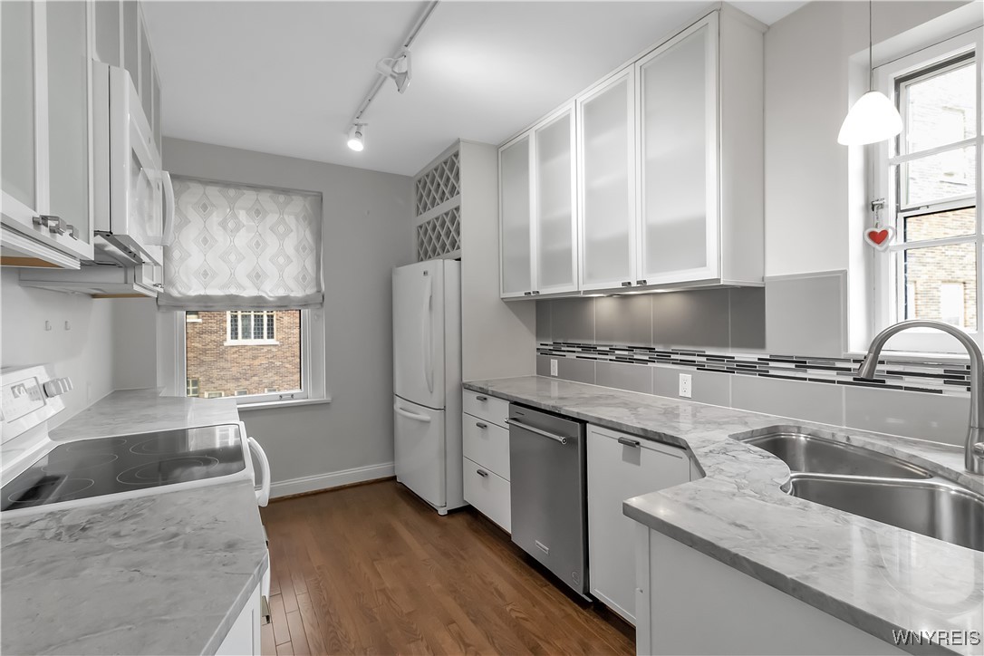 83 Bryant Street, Unit 8A Buffalo, NY 14209 - Photo 24 of 44