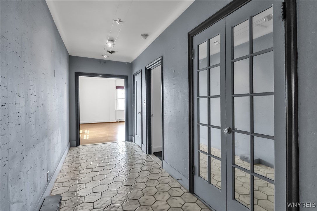 83 Bryant Street, Unit 8A Buffalo, NY 14209 - Photo 6 of 44