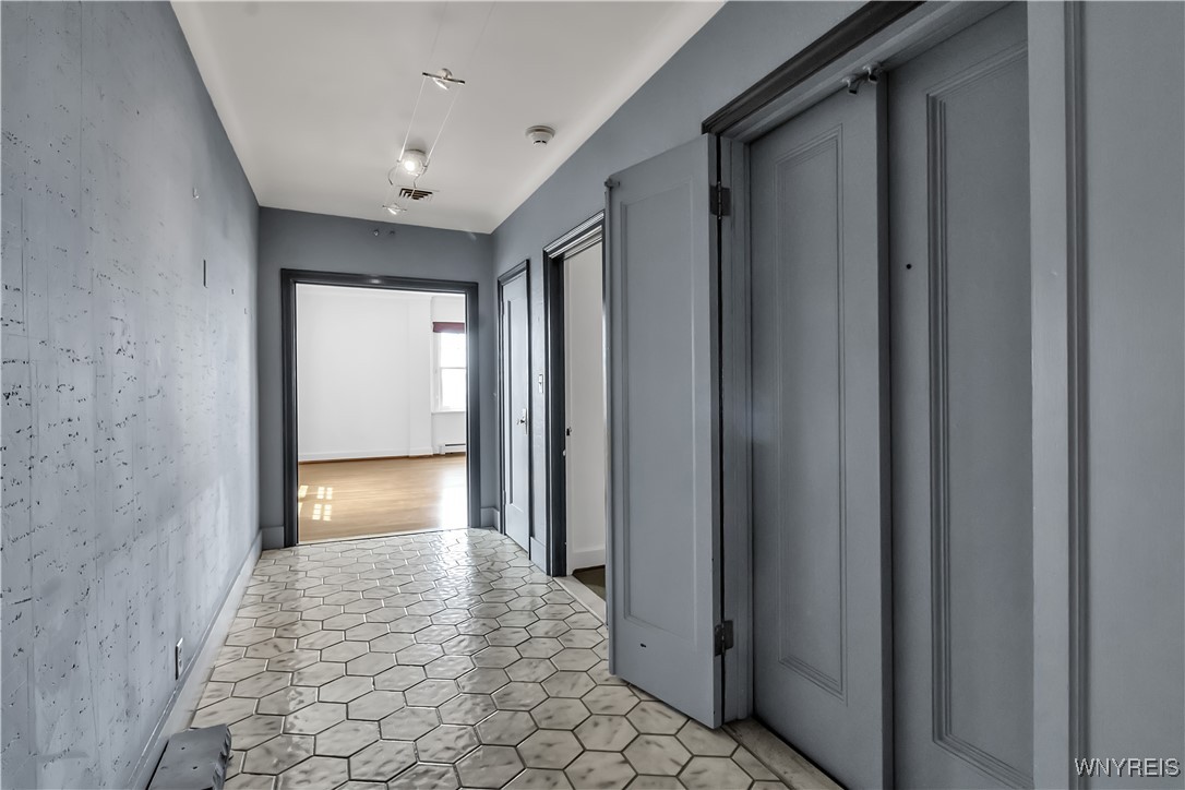 83 Bryant Street, Unit 8A Buffalo, NY 14209 - Photo 7 of 44