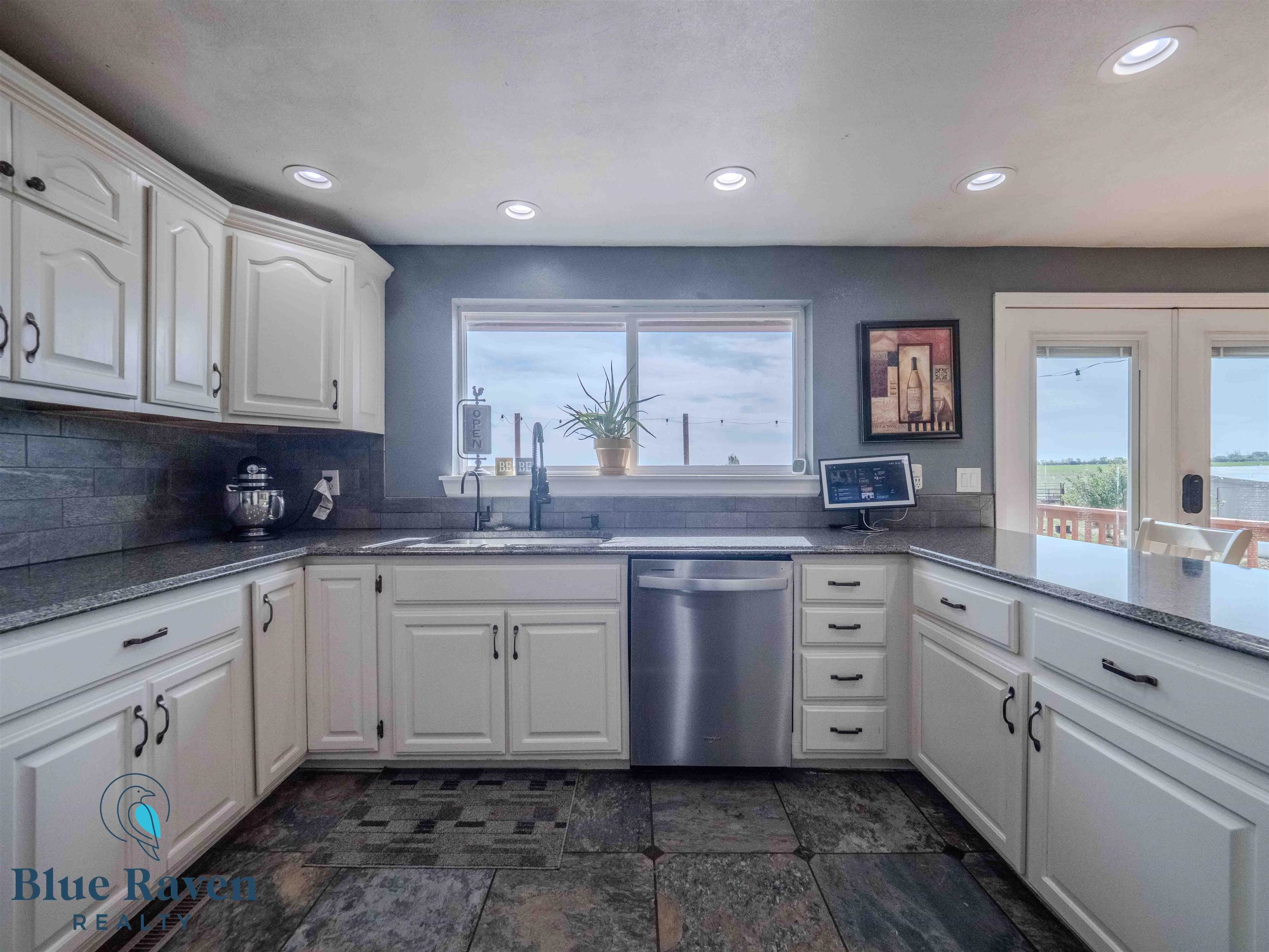 36 Ferguson Road Wheatland, WY 82201 - Photo 5 of 47