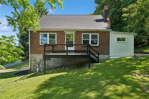 $164,900 | 924 Darlington Avenue, Jeannette, PA 15644